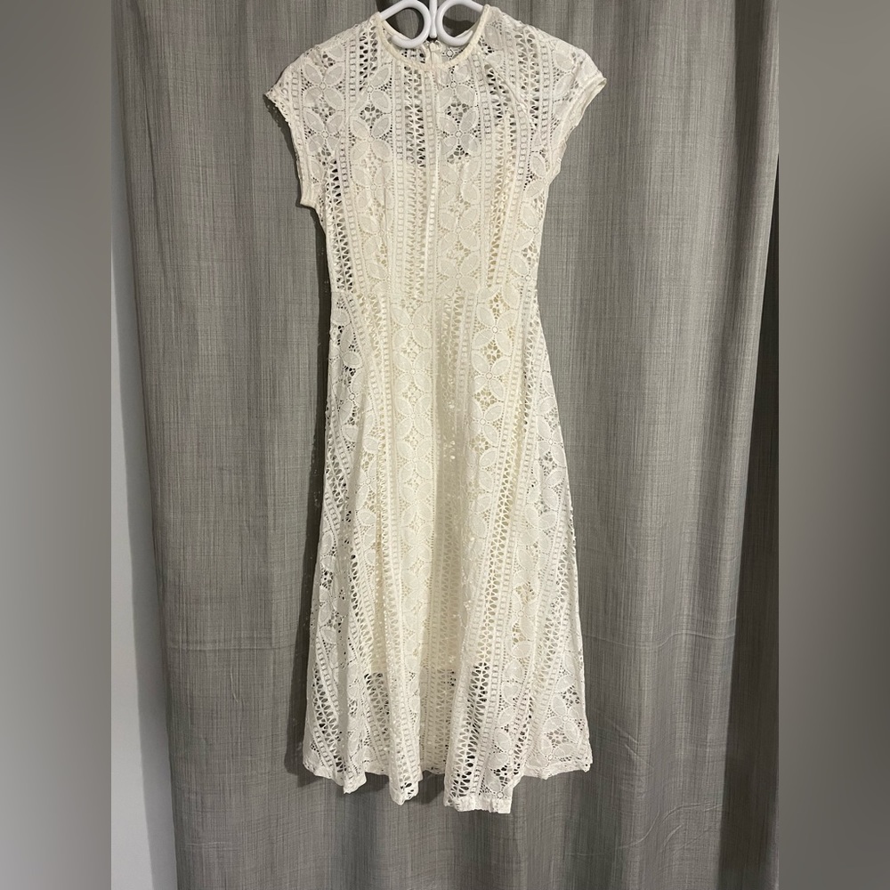 White lace dress